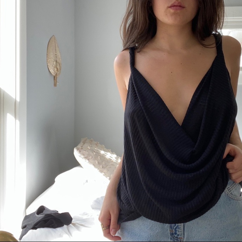 Twisted Front Ribbed top
